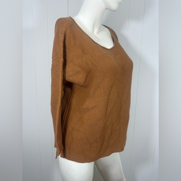 NWOT Old Navy Beige 3/4 Sleeve Sweater Womens Round Neck Tight Knit Size Medium - Picture 3 of 7
